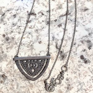 UNBRANDED LAYERING NECKLACE